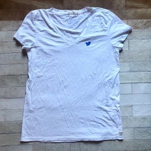 NWOT Twitter Partner Marine Layer V-Neck Tee